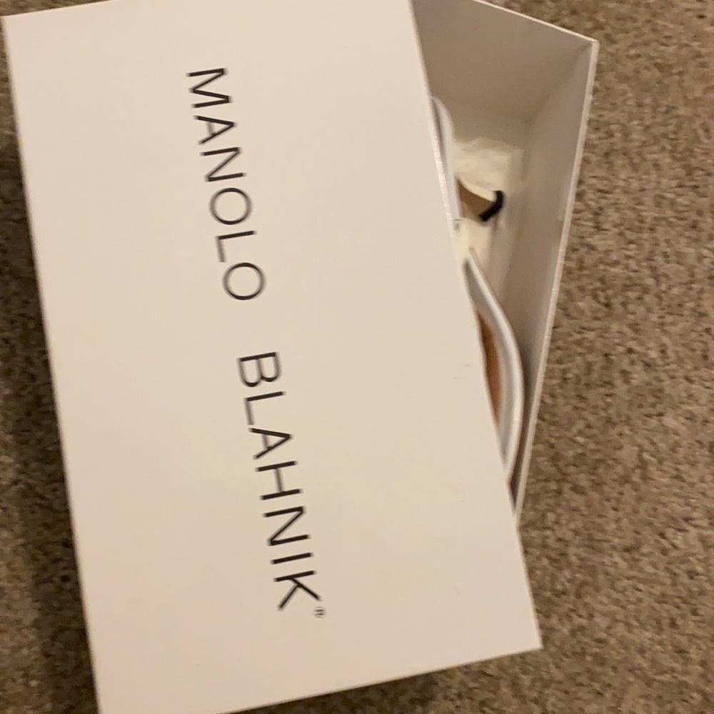 White pate MANOLO BLAHNIK SIZE 38.5